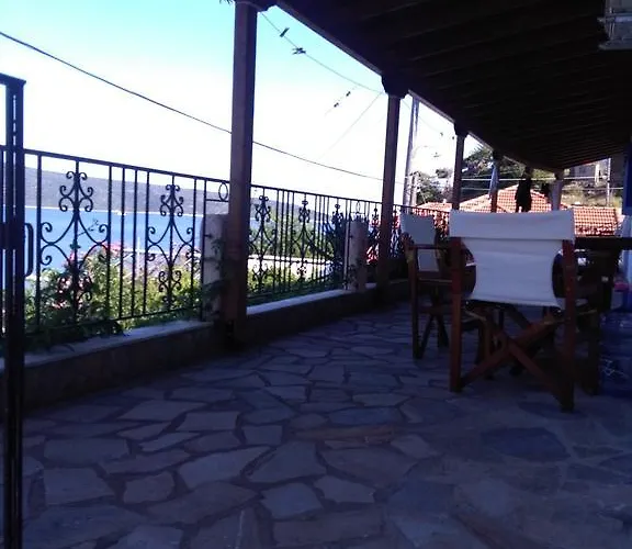 Апартаменты Thea